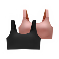 1 Preto | 1 Rosa