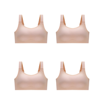 4 Nudes