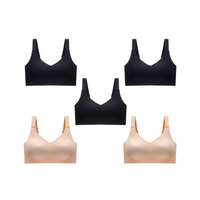 3 Pretos | 2 Nudes